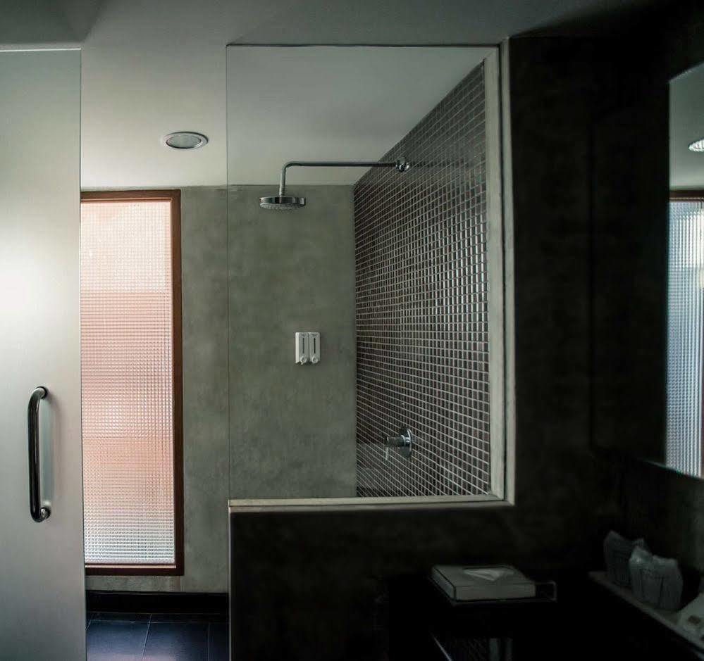 The Sila Boutique Bed & Breakfast Чиангмай Экстерьер фото